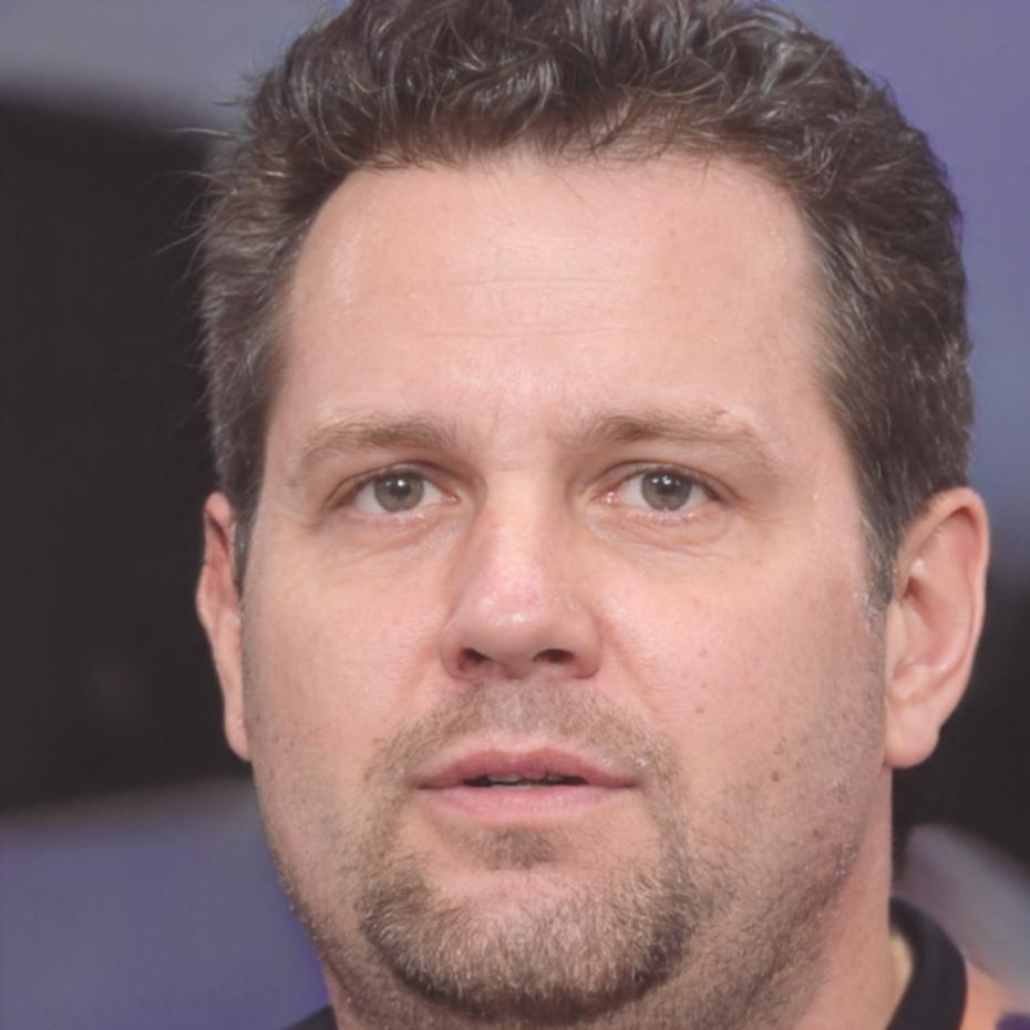 Instructor Marcel Ionescu